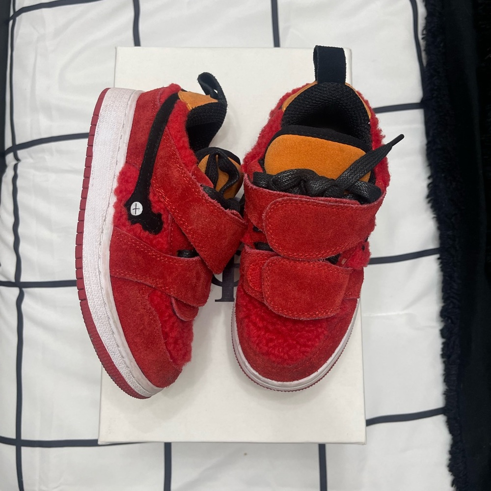 SIA Collective Kids Sneakers✨